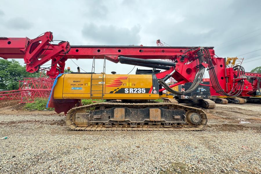 Sany SR235 Drilling rig