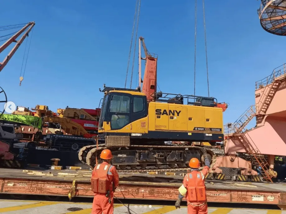 Used lattice boom crawler crane ready for Shipment