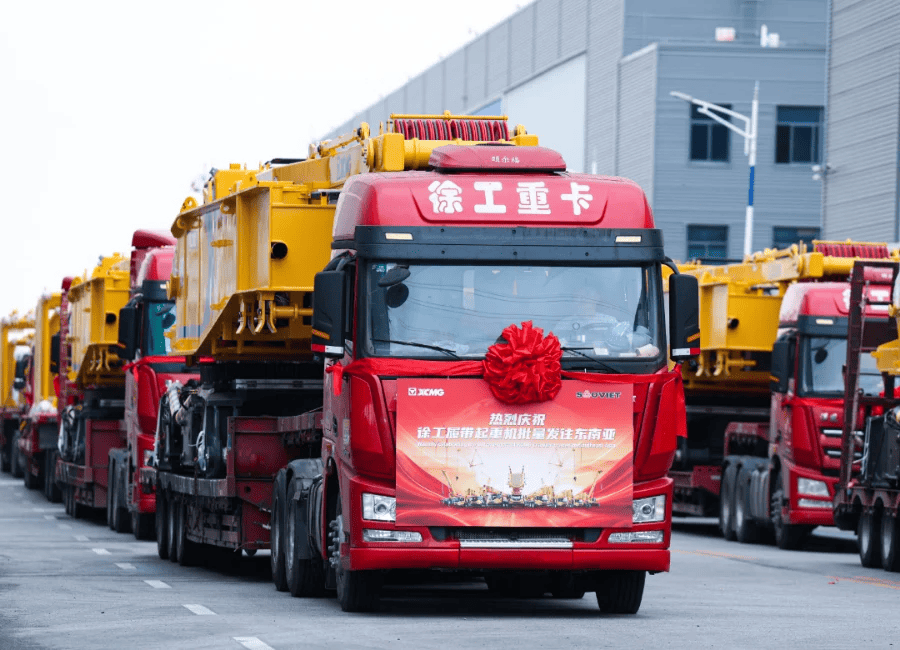 XCMG crawler cranes shipped to Southeast Asia construction projects