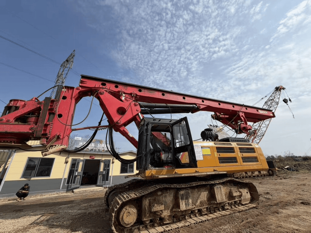  SANY SR235 provides approximately 235 kN·m of maximum output torque,