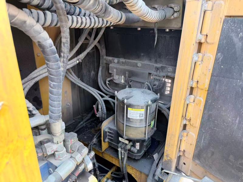Inspect the Hydraulic System