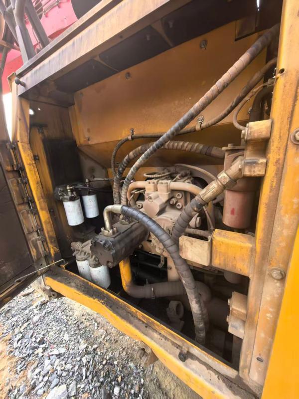 Inspect the Hydraulic System